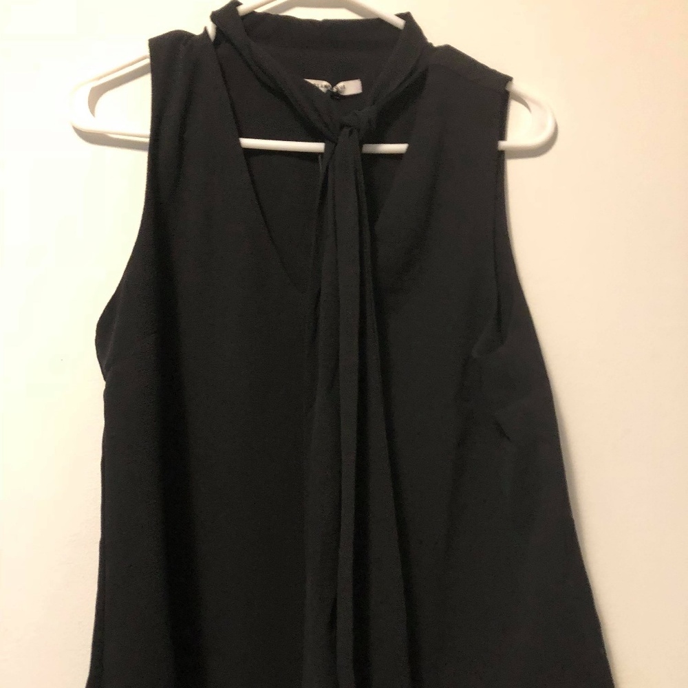 Black sleeveless tie neck cami